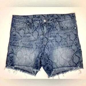 Seven7 Womens Weekend Short size 10